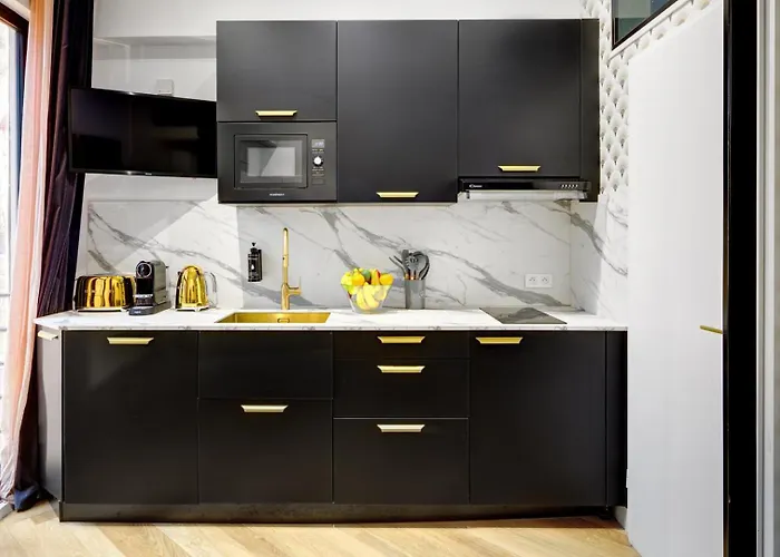 214 Vuitton - Superb In Παρίσι